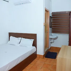 https://vinayaka-tourist-home.kerala-hotels.net