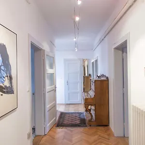 Tomas's Apartment