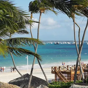 https://villas-tropical-los-corales-beach-spa.comcaribbean.com